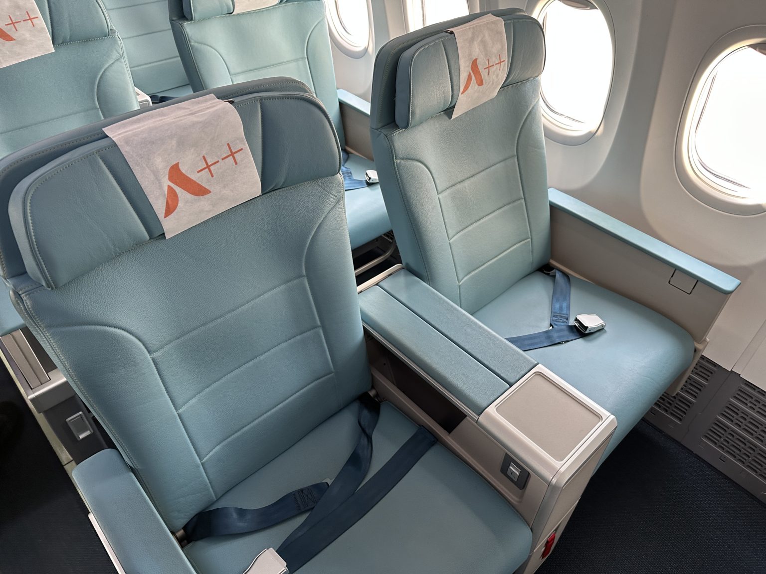 Review Akasa Air A Cabin Flying Between Mumbai And Delhi Live