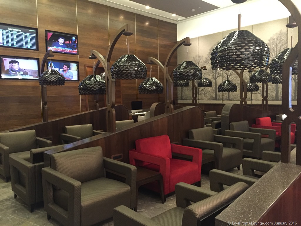 travel club lounge mumbai contact