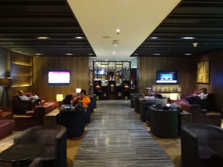 Review: Plaza Premium Lounge Delhi Airport, Terminal 3 - Live From A Lounge