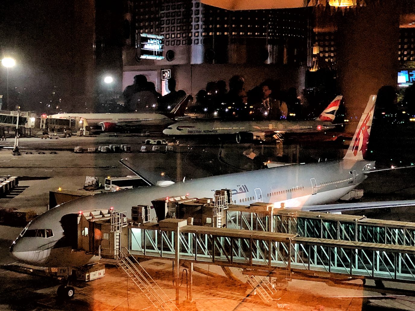 Review Qatar Airways QSuites Business Class Mumbai to Doha Live from