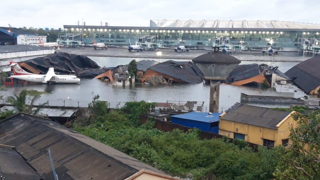 Kolkata Airport Closed