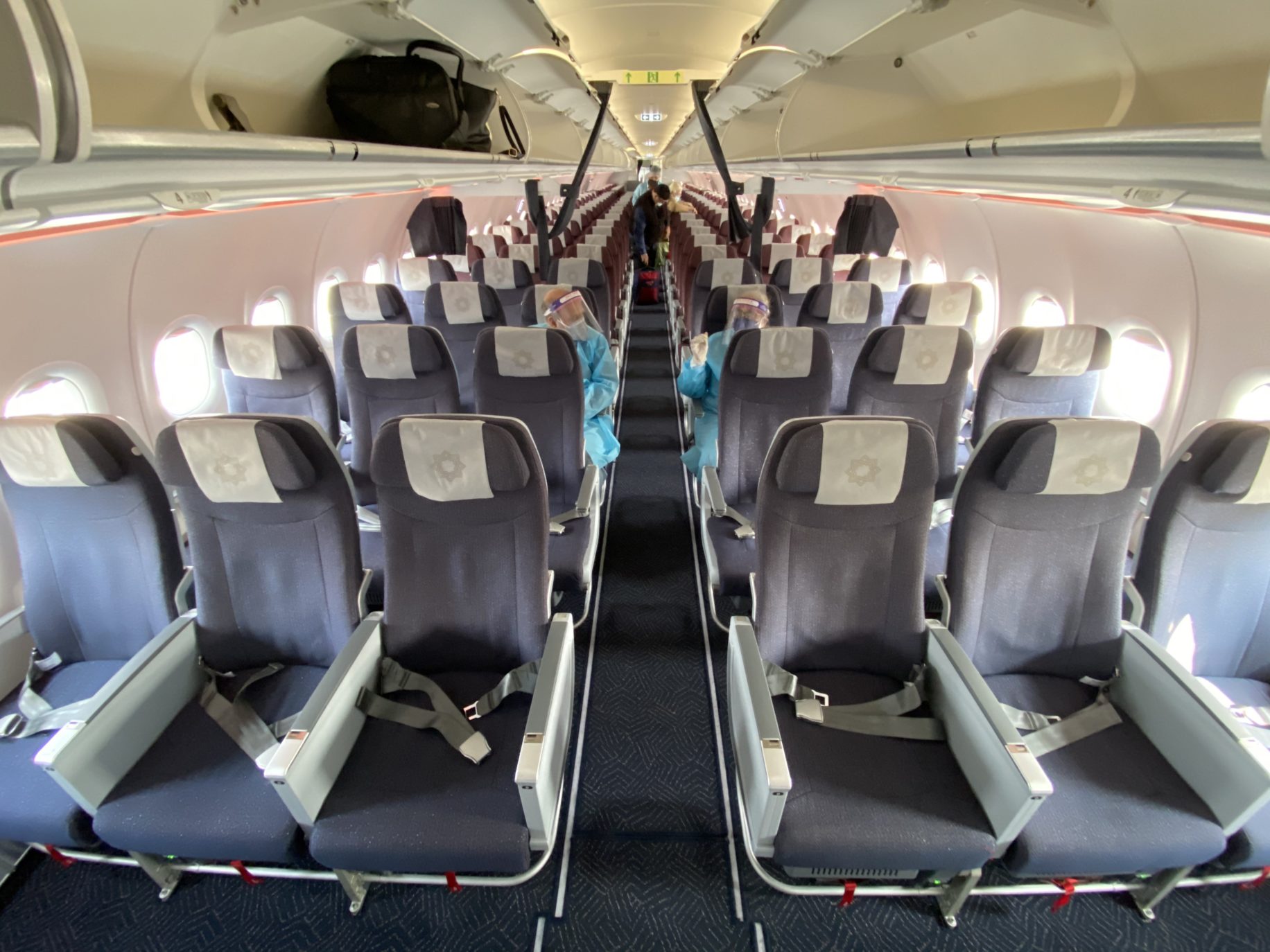 Vistara A321neo Business Class: My Experience flying between Delhi and ...