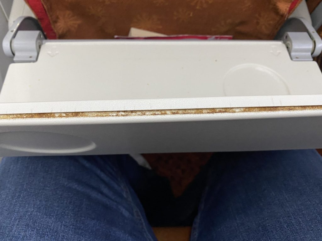 a white foam box with a lid