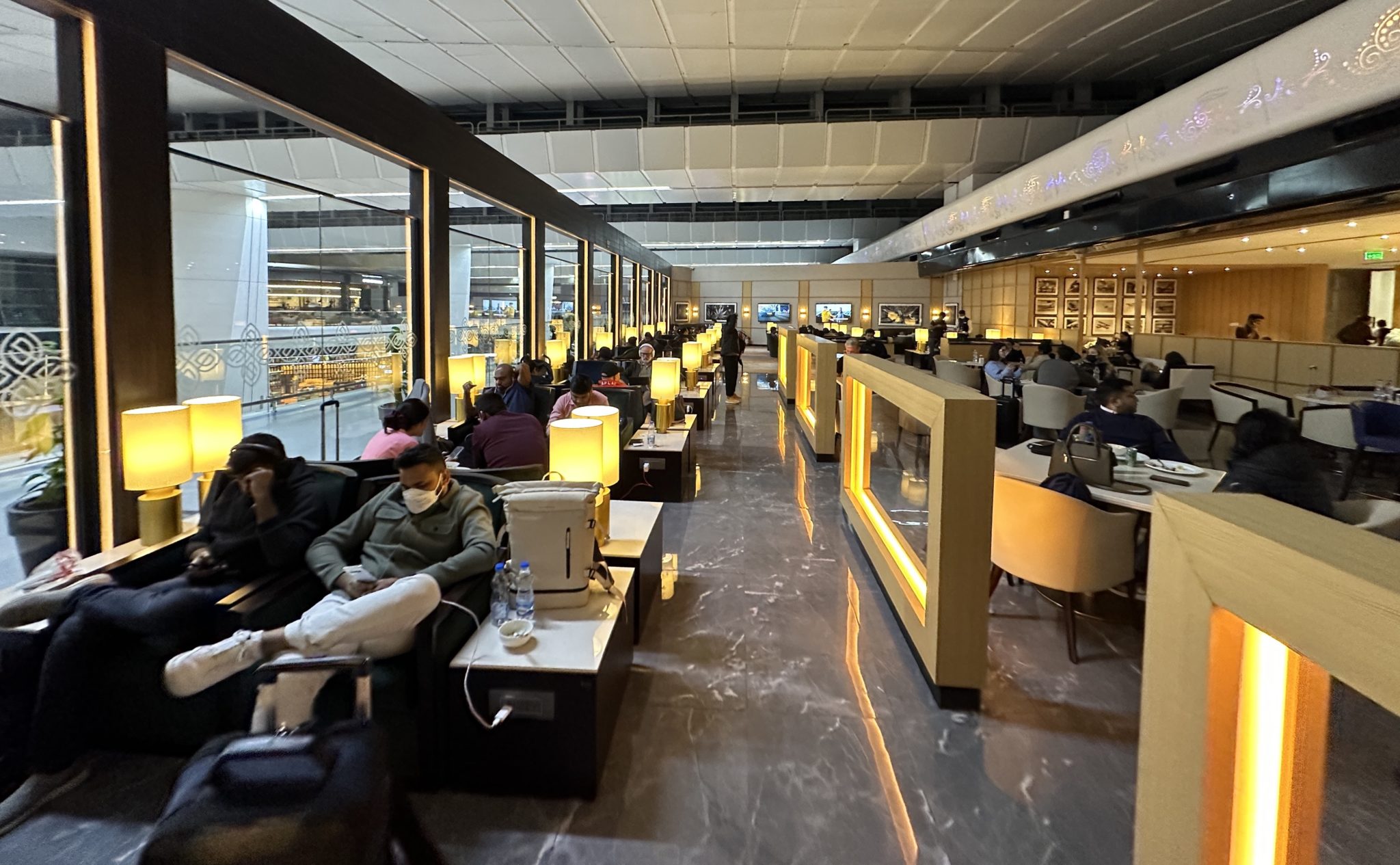 review-encalm-lounge-delhi-airport-terminal-3-international-live