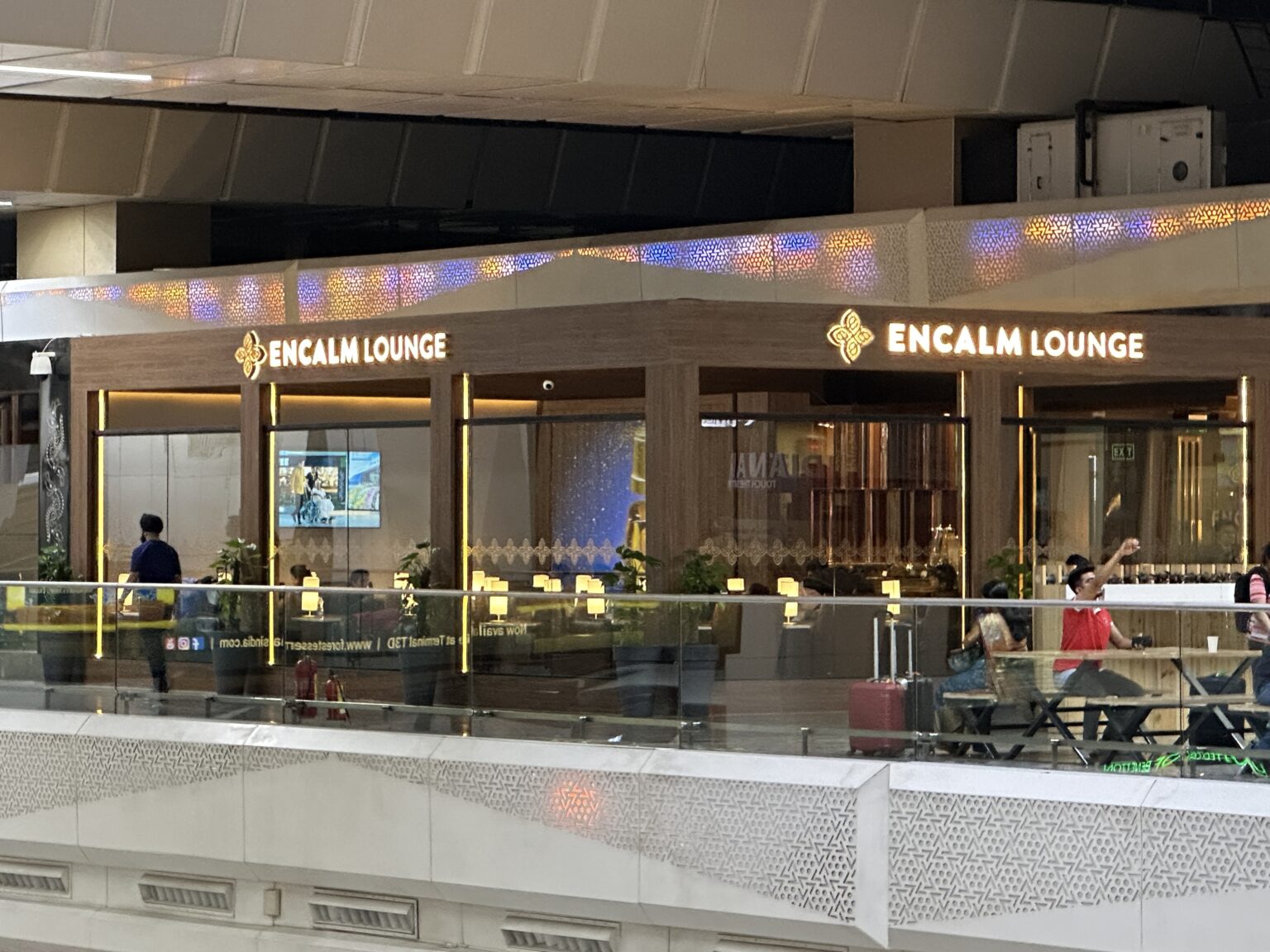 encalm lounge delhi airport terminal 3 domestic